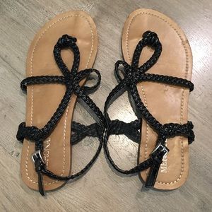 Merona Size 7 Flat Sandals